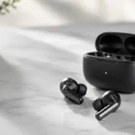 Wireless Earbuds Buying Guide for Clear Calls and Music